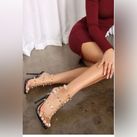 Fashion Nova Stud Heels NIB - Picture 2 of 5